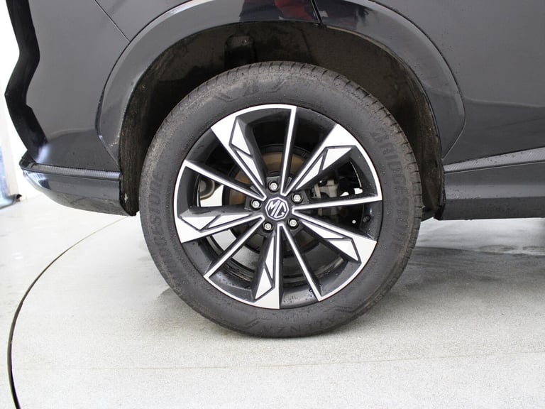 2024 MG MG HS 1.5 T-GDI SE 5dr Crossover/SUV PETROL Manual