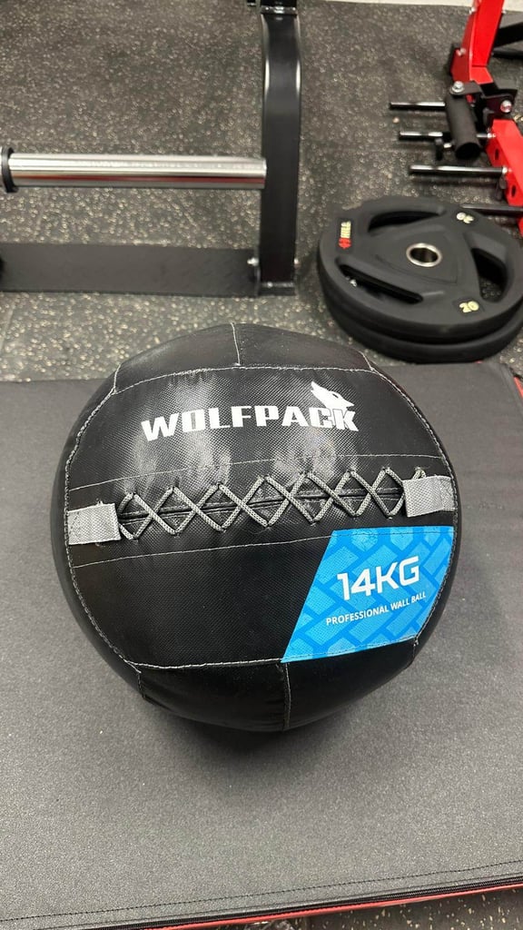 CLEARANCE: Wall Balls (Gym Crossfit Hyrox)