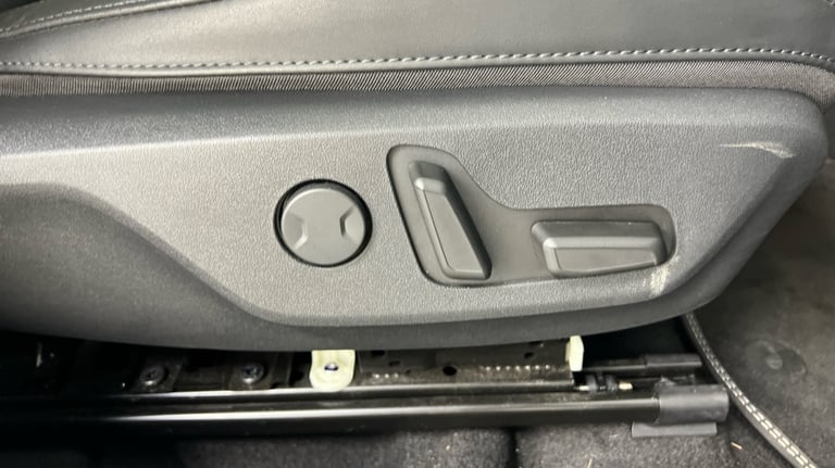 2022 Kia Niro 64.8 kWh 3 Estate Electric Automatic