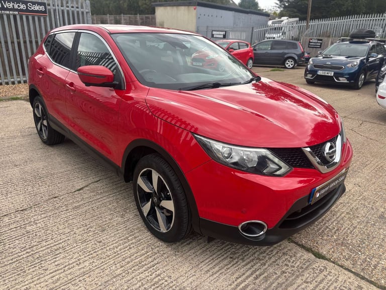 2015 Nissan Qashqai 1.2 Qashqai N-Tec DiG-T 5dr SUV Petrol Manual