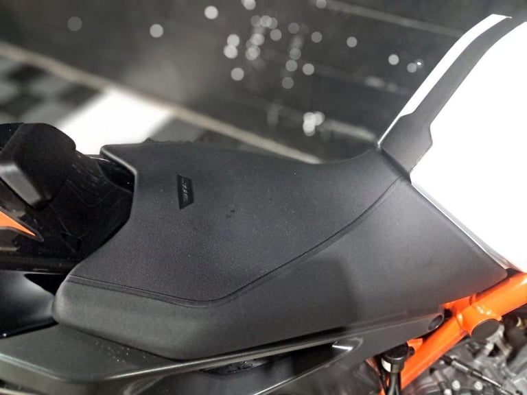 2021 21 KTM 890 DUKE R FINANCE SPECIALISTS APPLY NOW