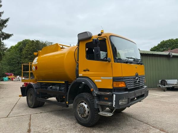 image for Mercedes 1823 Atego 4x4 4700lts Diesel Bowser 