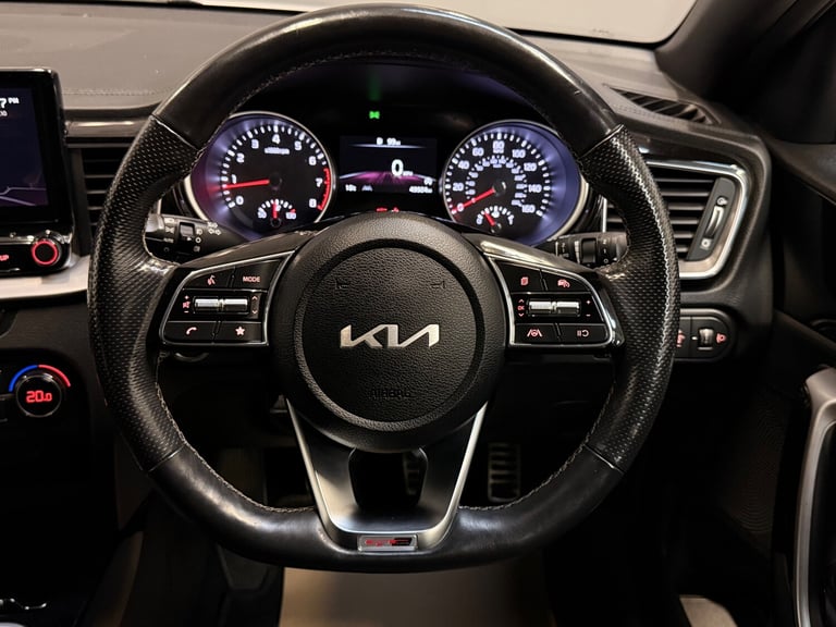 2022 Kia Pro Ceed Kia ProCeed GT-Line Estate ISG  Fusion White  49 900 Miles 