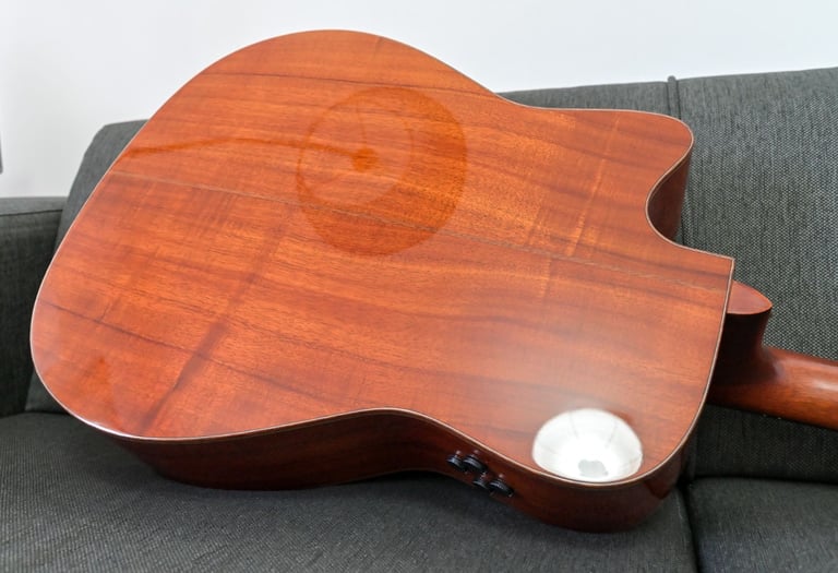 Yamaha A4K - Acoustic Guitar