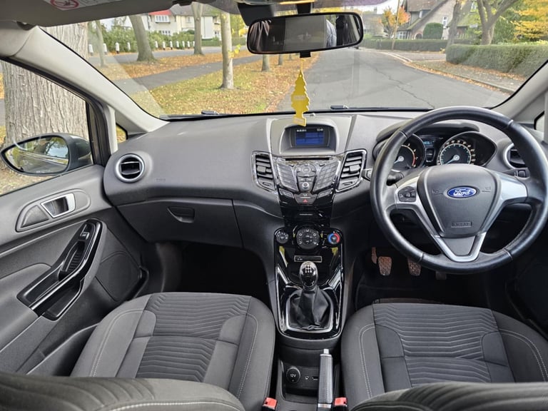 FORD FIESTA / ONLY 46K ON THE CLOCK / WET BELT DONE / SERVICE HISTORY / 2X KEY / 12 MONTHS M.O.T