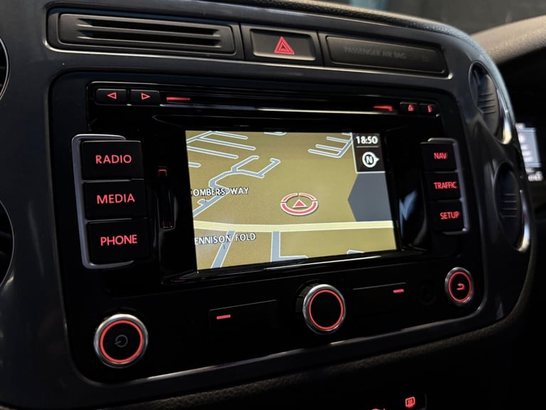 2014 Volkswagen Tiguan 2.0 TDI BlueMotion Tech Match 4WD Euro 5 (s/s) 5dr ESTATE Diesel Manual