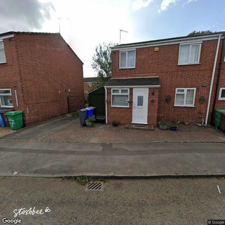 Parking Space to rent in Manchester (M14) | Stashbee