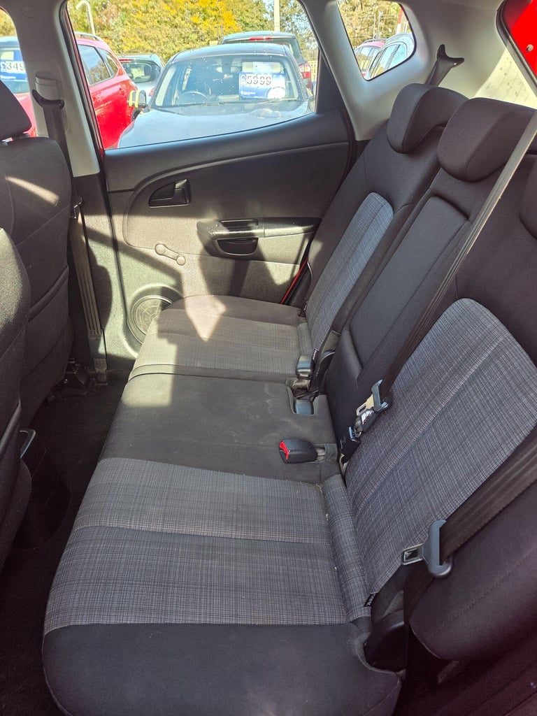 2010 Kia Venga 1.4 1 Euro 5 5dr HATCHBACK Petrol Manual