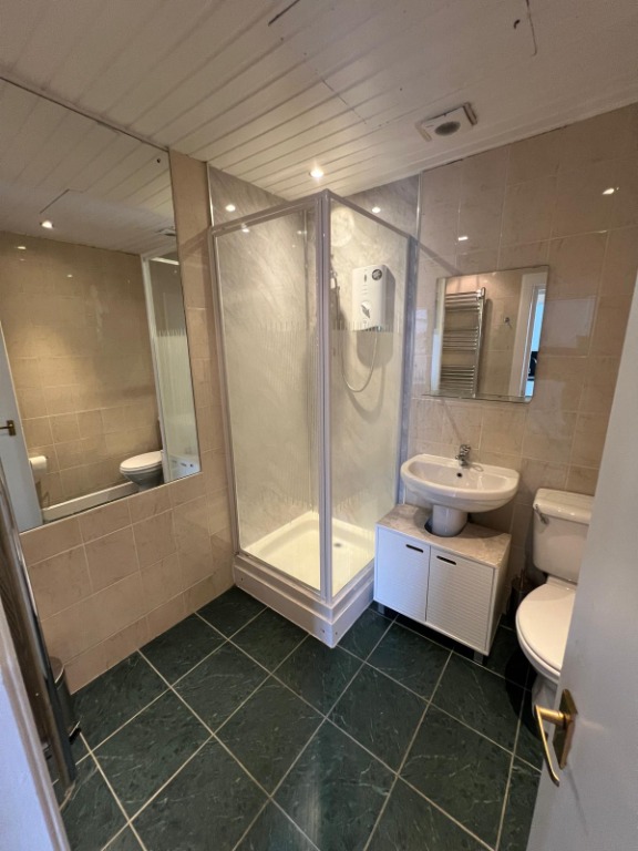 1 bedroom flat in Union Place, New Town, Edinburgh, EH1 3NQ