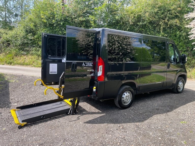  Peugeot Boxer 2.2 BlueHDi H1 Professional Premium+ WHEELCHAIR ACCESSIBLE