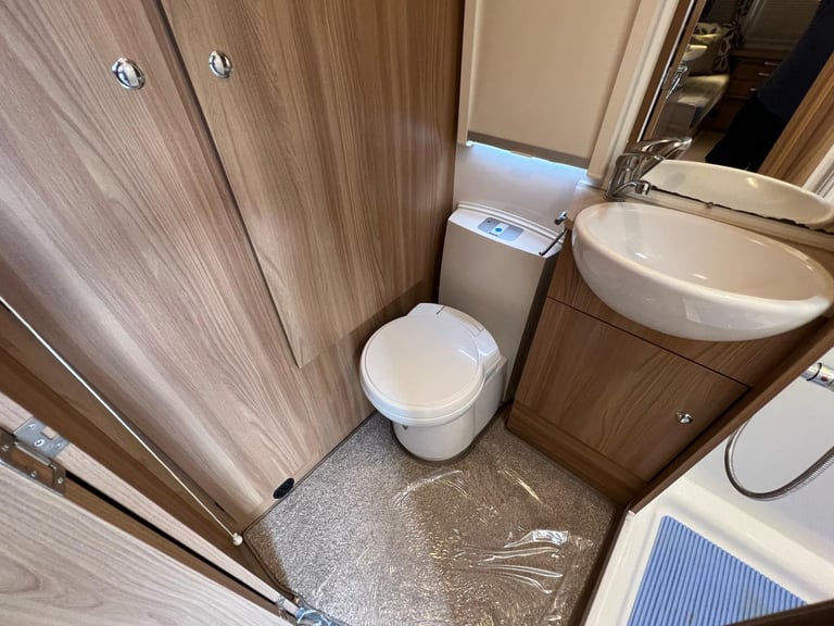 ⭐️ 2013/14 ELDDIS AFFINITY 482 ⭐️ 2 BERTH LUXURY TOURING CARAVAN ⭐️ ⭐️ 