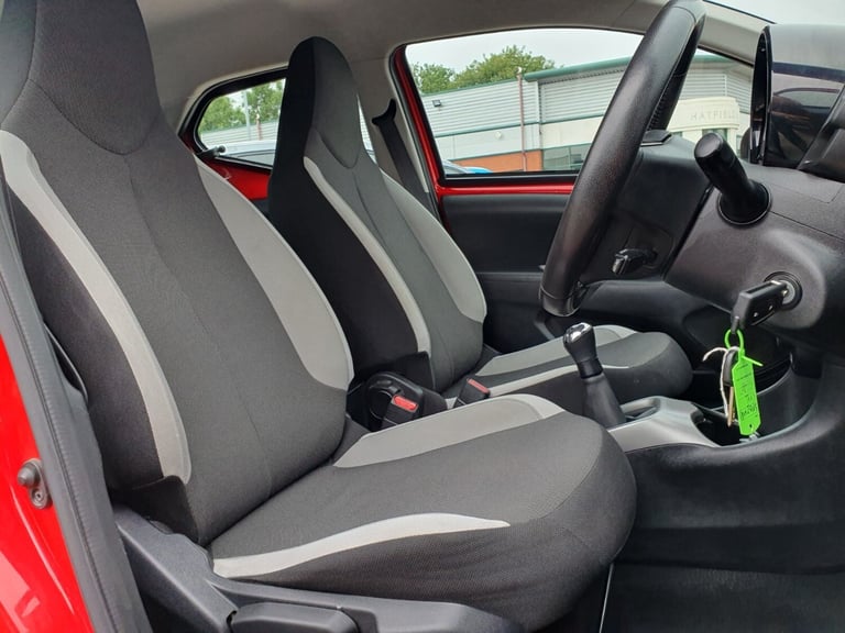 2017 Toyota AYGO 1.0 VVT-i X-Play 5dr Hatchback Petrol Manual