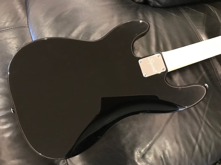 Squier Affinity Precision Bass Guitar PJ MN, Black, good condition, set up 