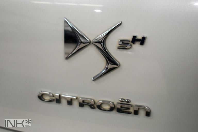 2014 Citroen DS5 2.0 h e-HDi Airdream DSport Hatchback 5dr Diesel Hybrid EGS6 4WD Euro 5 (s/ Hatc...