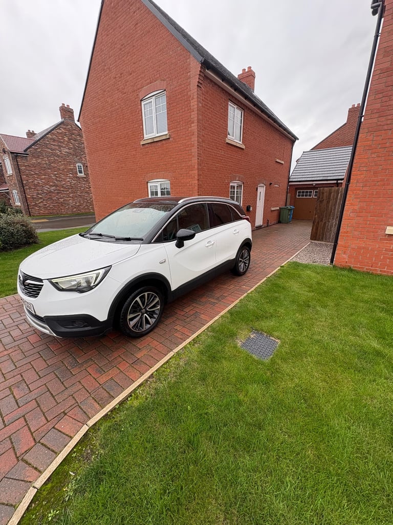 Vauxhall, CROSSLAND X, Hatchback, 2018, Manual, 1199 (cc), 5 doors