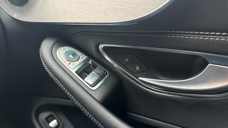 2019 Mercedes-Benz C-Class 1.5 C200 MHEV AMG Line (Premium) Coupe 2dr Petrol G-Tronic+ Euro 6 (s/...