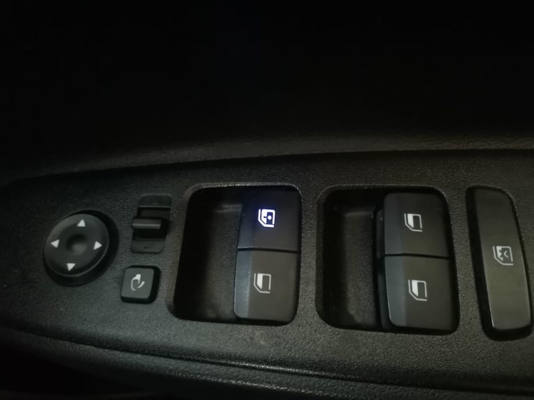 2023 Hyundai i10 1.0 Premium Euro 6 (s/s) 5dr HATCHBACK Petrol Manual