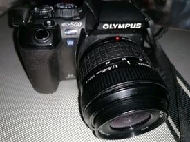Olympus Digital SLR E500 Bundle.
Comprising E 500 Body