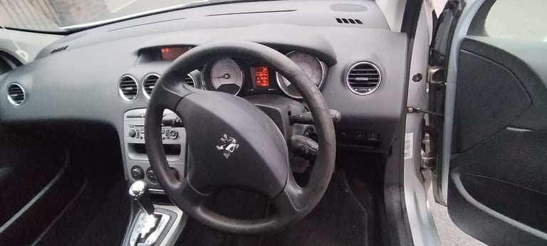 2008 Peugeot 308 1.6 VTi S 5dr Auto HATCHBACK Petrol Automatic
