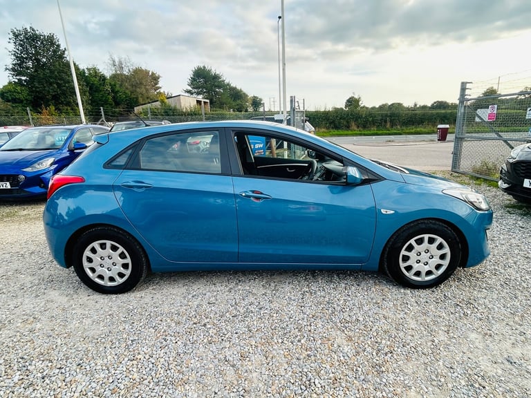 2013 Hyundai i30 1.4 Classic Hatchback 5dr Petrol Manual Euro 5 (100 ps)
