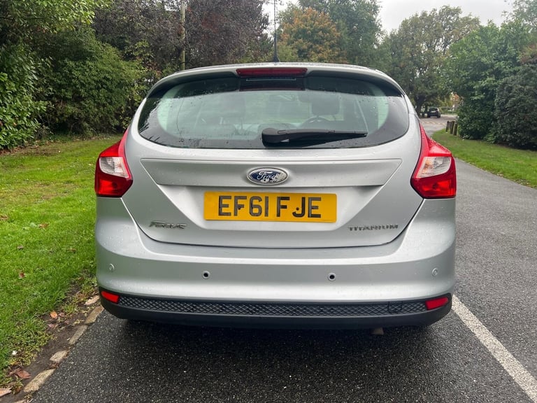 2011 Ford Focus 1.6 125 Titanium 5dr, ULEZ HPI, 2 Owner HATCHBACK Petrol Manual