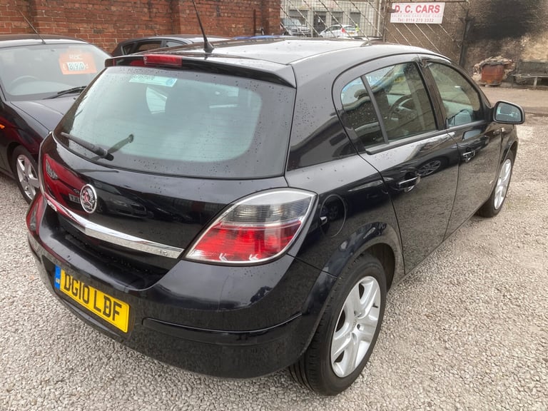 2010 Vauxhall Astra 1.6i 16V Active [115] 5dr HATCHBACK Petrol Manual