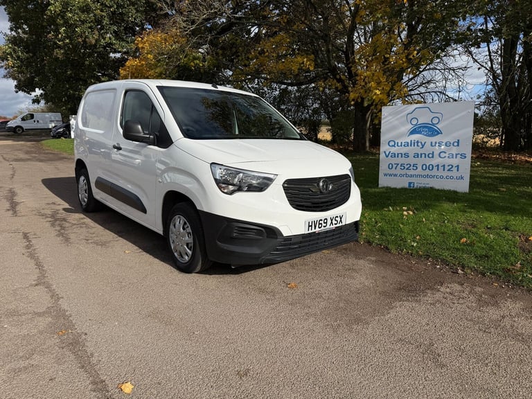 image for 2019 Vauxhall Combo L1H1 2000 EDITION S/S Panel Van Diesel Manual
