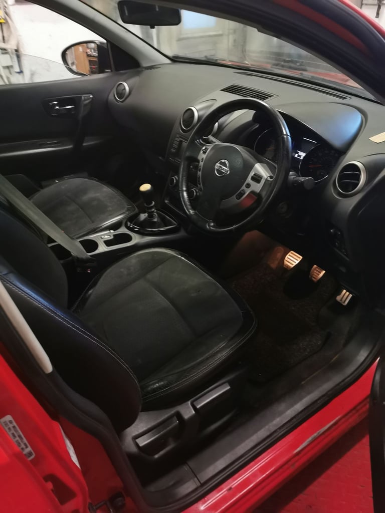 Nissan, Qashqai 360,Hatchback, 2013, Manual, 1461 (cc), 5 doors