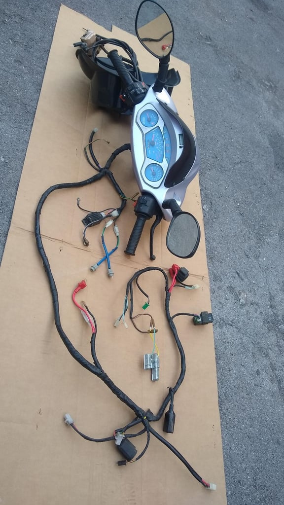 PGO, T-REX moped scooter, 50cc, 2000, complete motor/gearbox/wheel. Fully working.