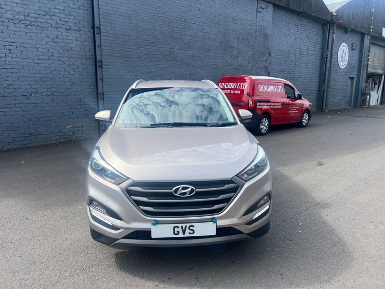HYUNDAI TUCSON 1.7 CRDi Blue Drive SE 2015