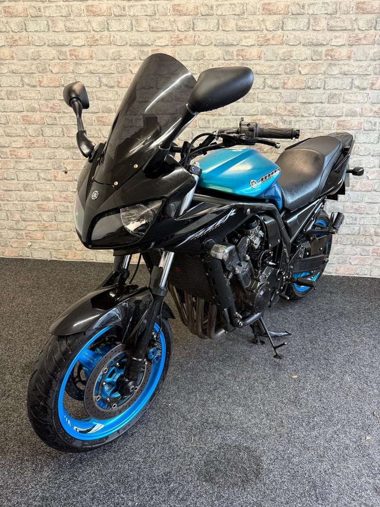 2003 Yamaha FZS 1000 Fazer - 21k miles - Long Mot - Lovely colour  