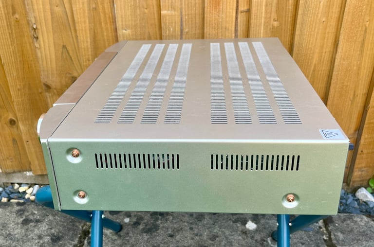 Marantz PM-6007 Integrated Amplifier & DAC
