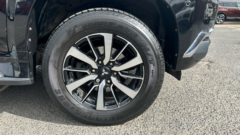2020 Mitsubishi Shogun Sport 2.4 DI-DC 4 5dr Auto 4WD ESTATE DIESEL Automatic