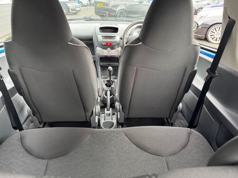 2009 59 PEUGEOT 107 1.0 12V VERVE HATCHBACK 3DR PETROL MANUAL EURO 4 (68 PS) - Image 24