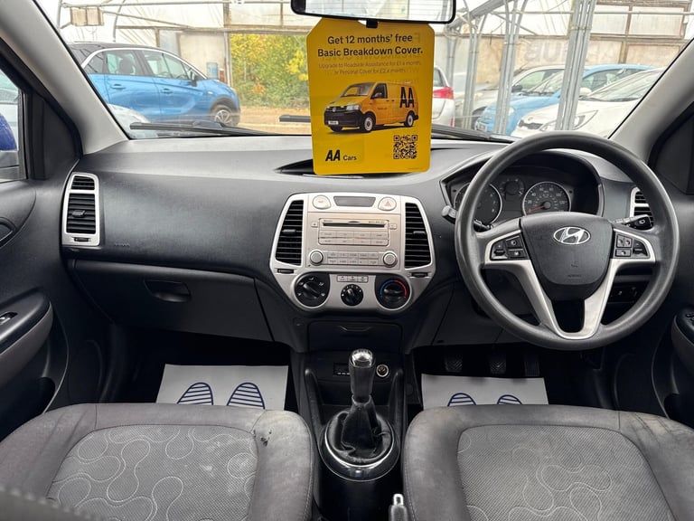 2011 Hyundai i20 1.4 Comfort Euro 5 5dr HATCHBACK Petrol Manual
