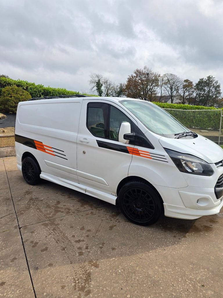 Ford, TRANSIT CUSTOM, Panel Van, 2016, Manual, 1996 (cc)