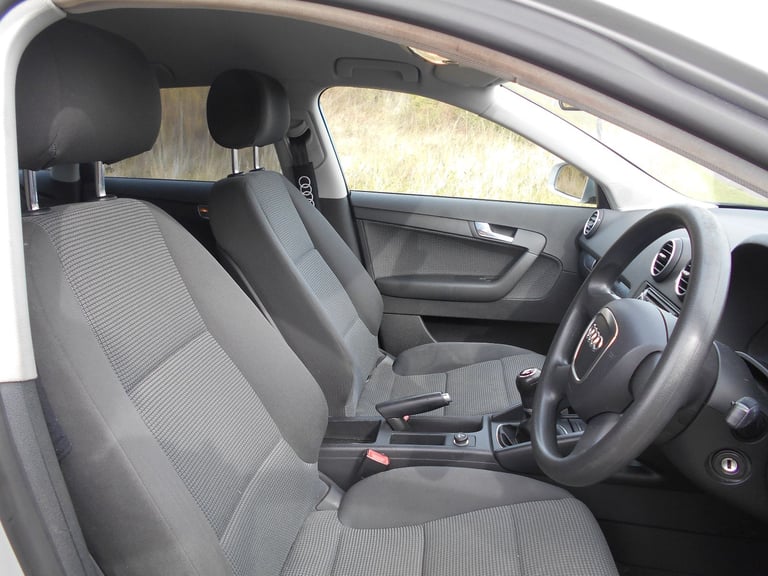 AUDI A3 SPECIAL EDITION 1.6 HATCHBACK STUNNING SILVER 2008 BARGAIN ONLY £1495 *LOOK* PX/DELIVERY