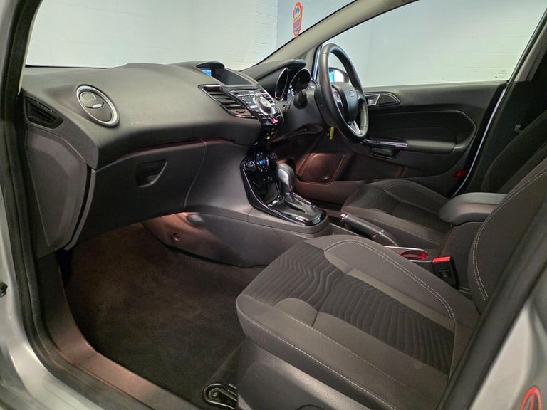  Ford Fiesta 1.6 Titanium Powershift Euro 5 5dr Petrol Automatic