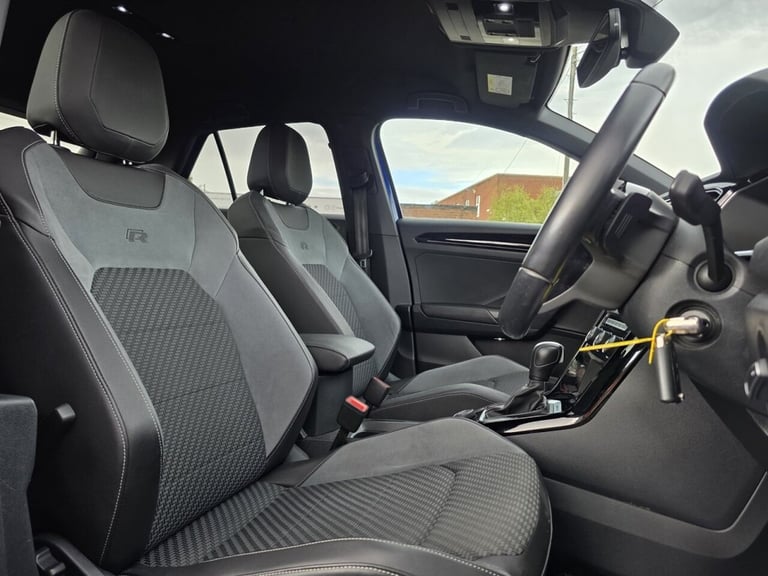 2019 Volkswagen T-Roc 2.0 TSI R SUV 5dr Petrol DSG 4Motion Euro 6 (s/s) (300 ps) HATCHBACK Petrol...