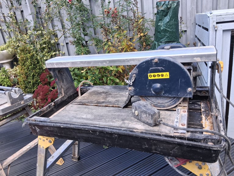 image for Wet tile cutter