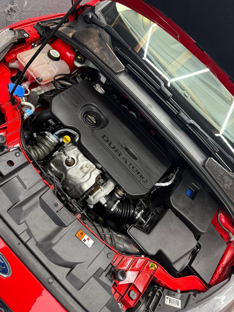 Ford, FOCUS, Hatchback, 2015, Manual, 1499 (cc), 5 doors