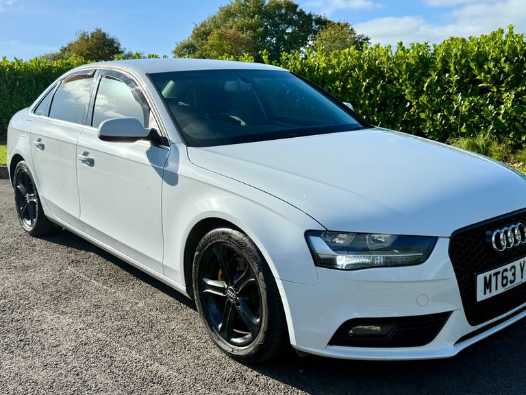 2013/63 AUDI A4 2.0 TDIe SE 4DR WHITE &amp; BLACK CHEAP TAX MODEL (£35PA) CRUISE B8