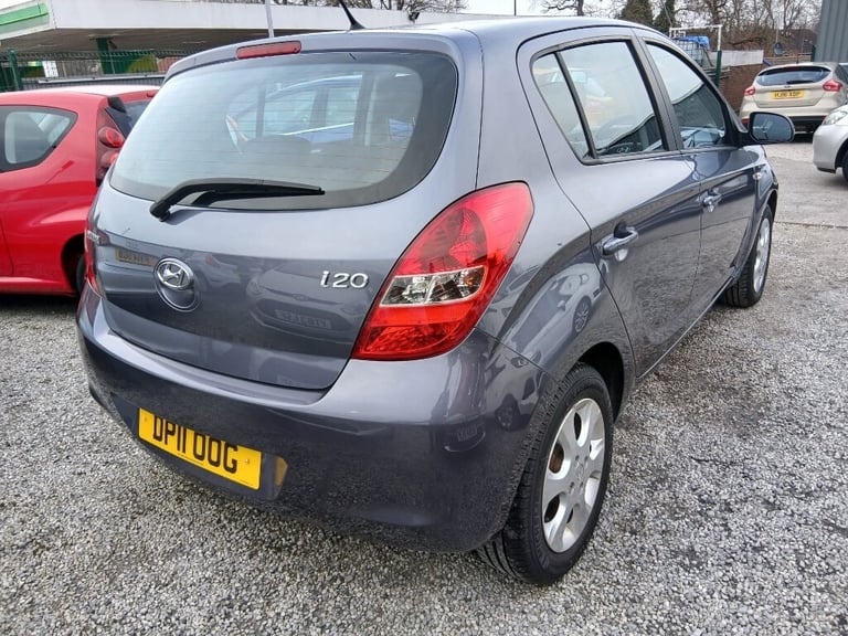 2011 Hyundai i20 1.4 Comfort 5dr Auto HATCHBACK PETROL Automatic