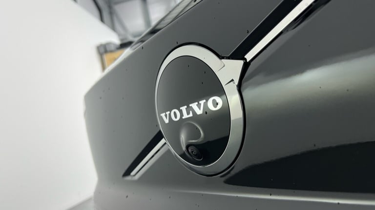 2025 Volvo EX30 Ultra, Twin Motor Performance, Electric(Tints, 20' Alloys, Heated Seats) Estate E...
