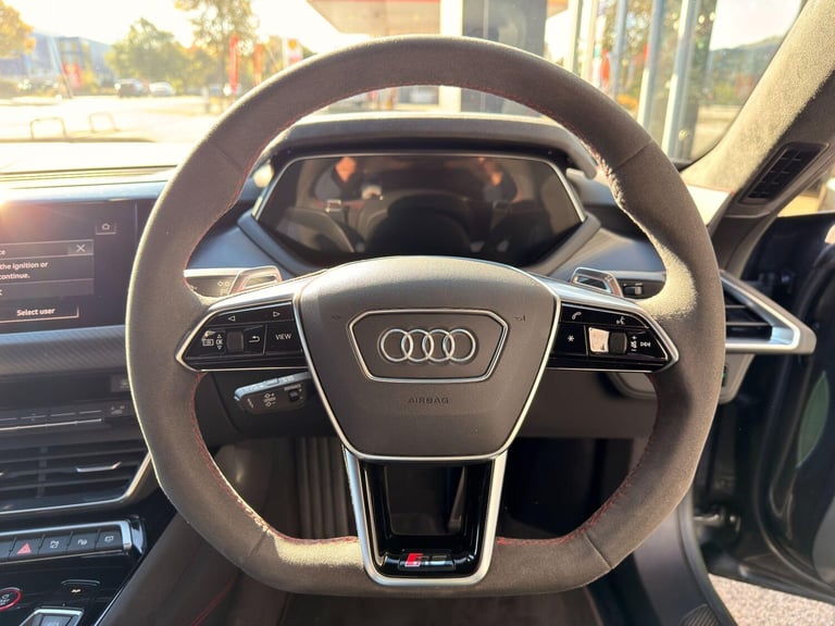2023 Audi RS e-tron GT 93.4kWh Carbon Vorsprung Saloon 4dr Electric Auto quattro (598 ps) COUPE E...