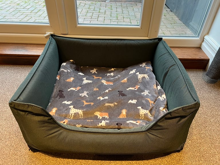 Bargain: Ultima dog bed only £15