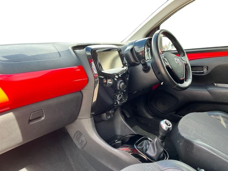  Toyota Aygo 1.0 Vvt I X Pression X Wave 5dr Petrol Manual Euro 5 Euro 5 68 Ps