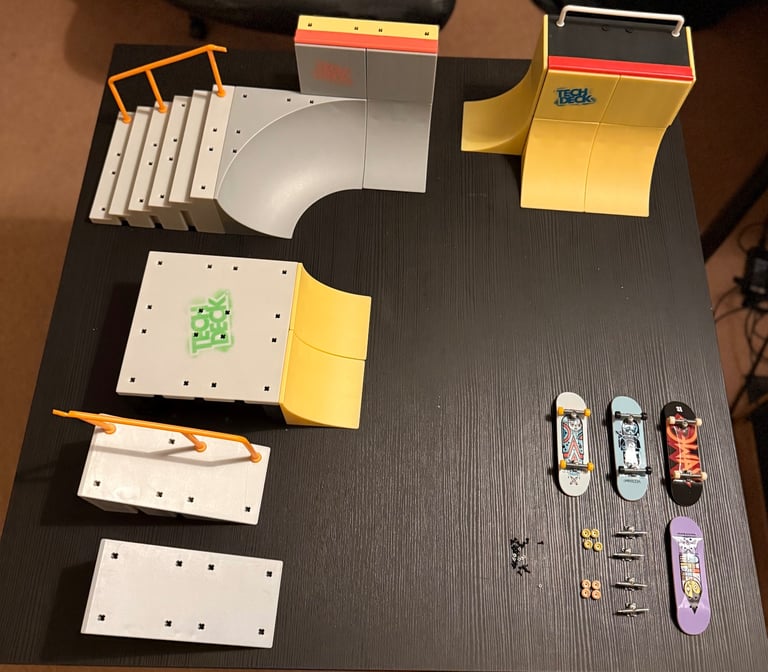 image for Tech Deck Finger Skateboard