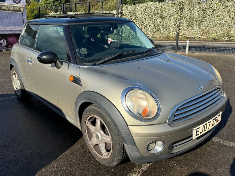 2007 MINI COOPER 1.6 PETROL AUTOMATIC, WOW 54k MILES, PAN SUNROOF, HEATED SEATS