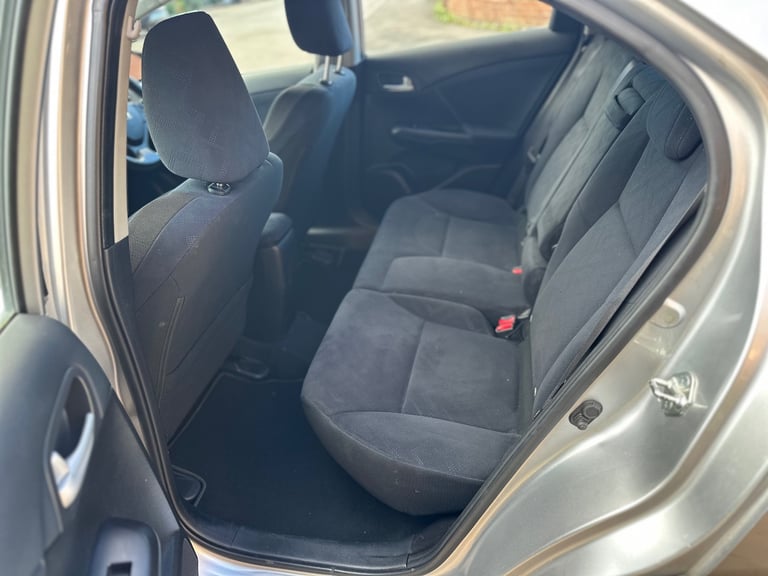 Honda, CIVIC, Hatchback, 2013, Manual, 1597 (cc), 5 doors